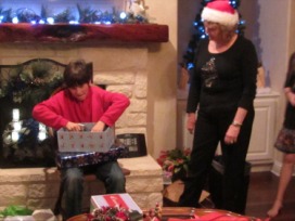 2013-12-23 21-18-31 Hildebrand Christmas.jpg